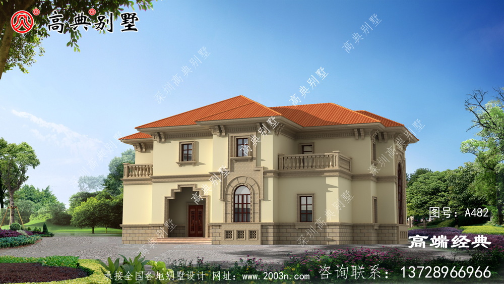 這樣帶車庫的兩層戶型在農村自建中顯得格外耀眼